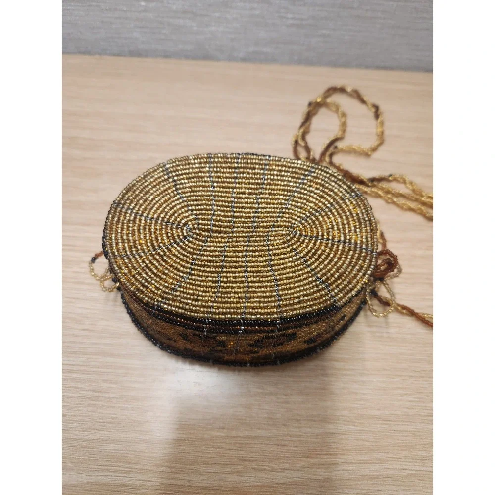 The Unbranded Brand vintage seed